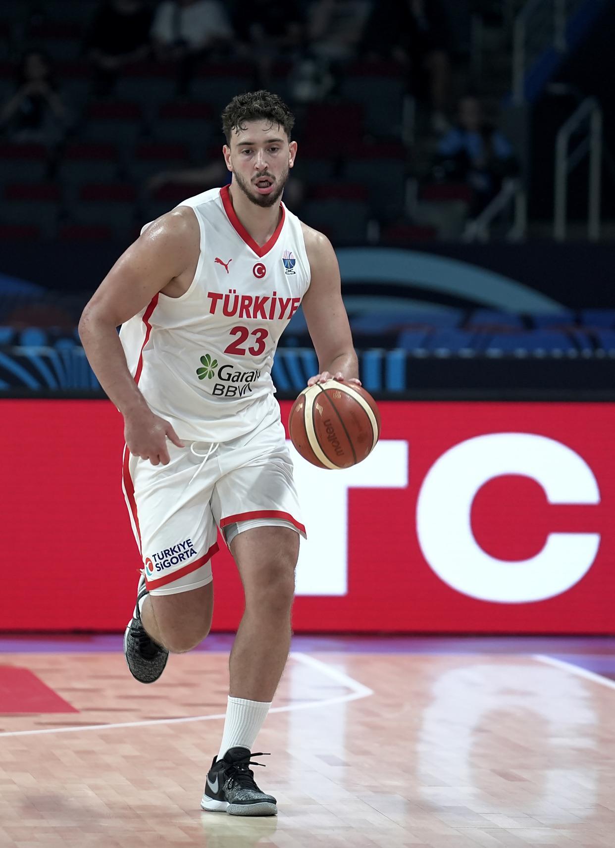 英雄联盟全球总决赛官网平台-欧洲名帅点名申京:低位技术独步欧陆,三分需提升!火箭队可参考