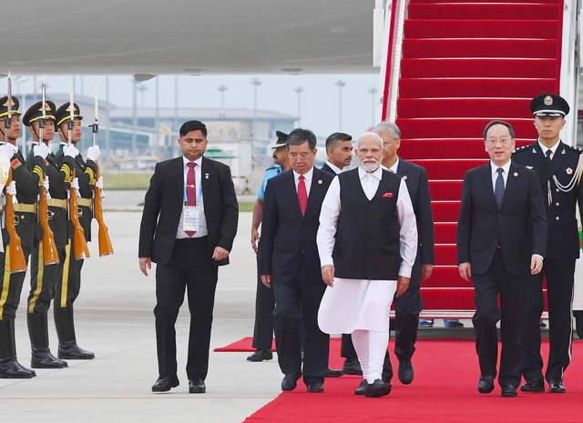 总决赛直播-泽连斯基深夜与莫迪视频，求他去中国办一件大事，莫迪称全力支持