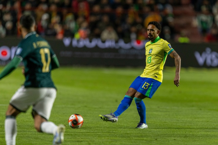 官网赛程查询-巴西后卫高原比赛体验：冲刺后呼吸困难赛後需吸氧 至今咳嗽未止